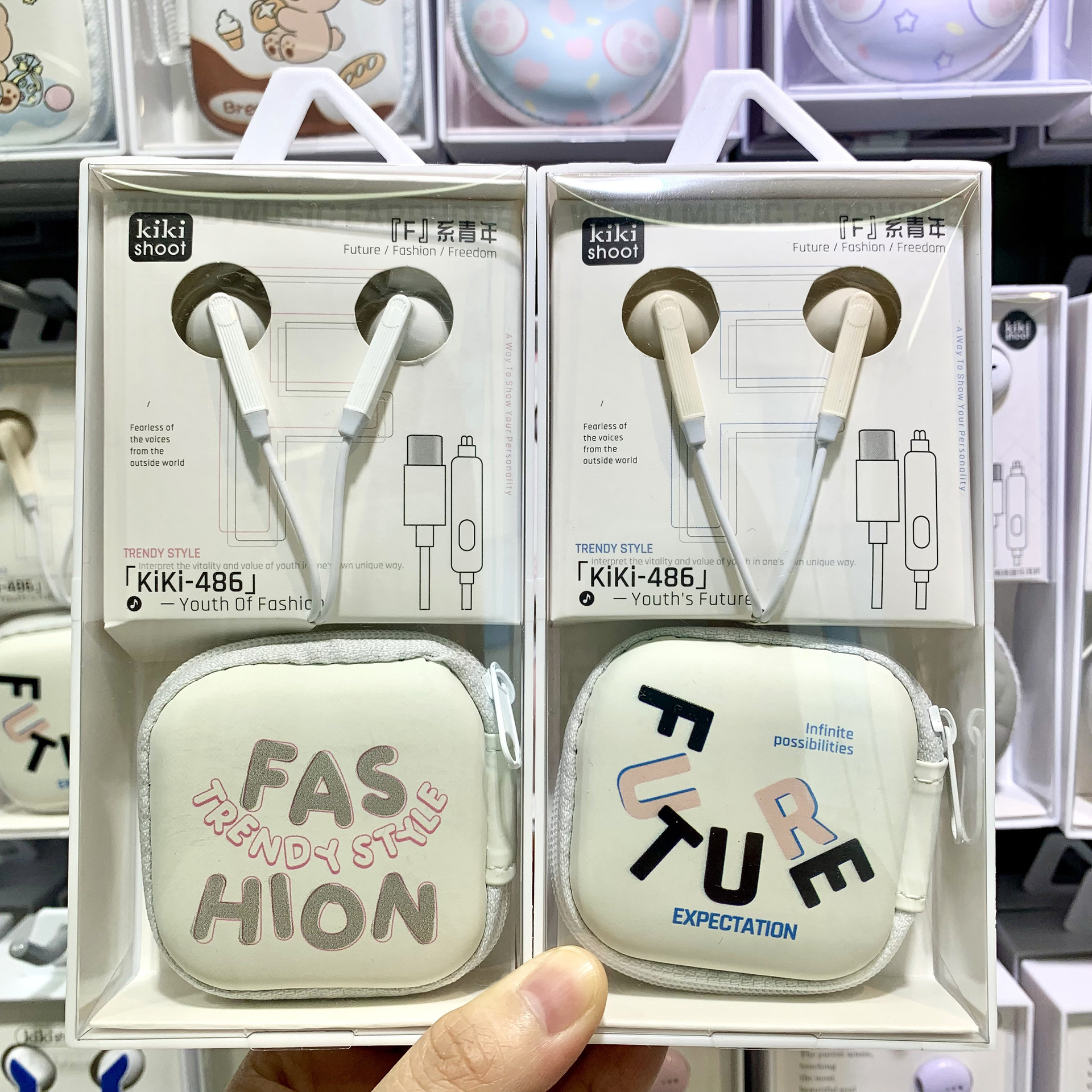 Kiki486 Wired Cartoon Storage Bag Type-C Earphones for Apple 15/16, Huawei, Xiaomi Type-C Earphones