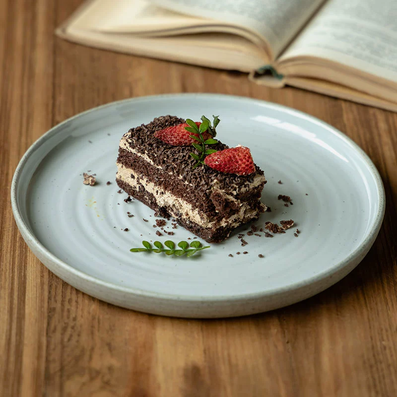 Stoneware Dinner Plate – 30cm Microwave & Dishwasher Safe Ceramic Dish with Textured Rim