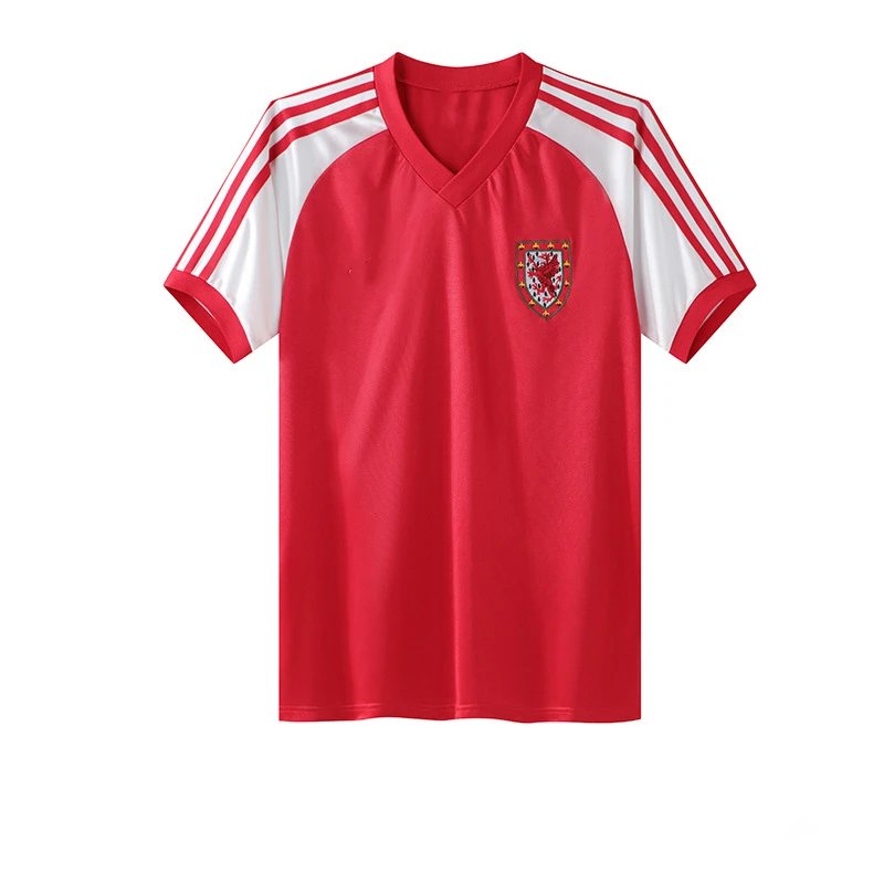 1982 Wales Red Home Kit