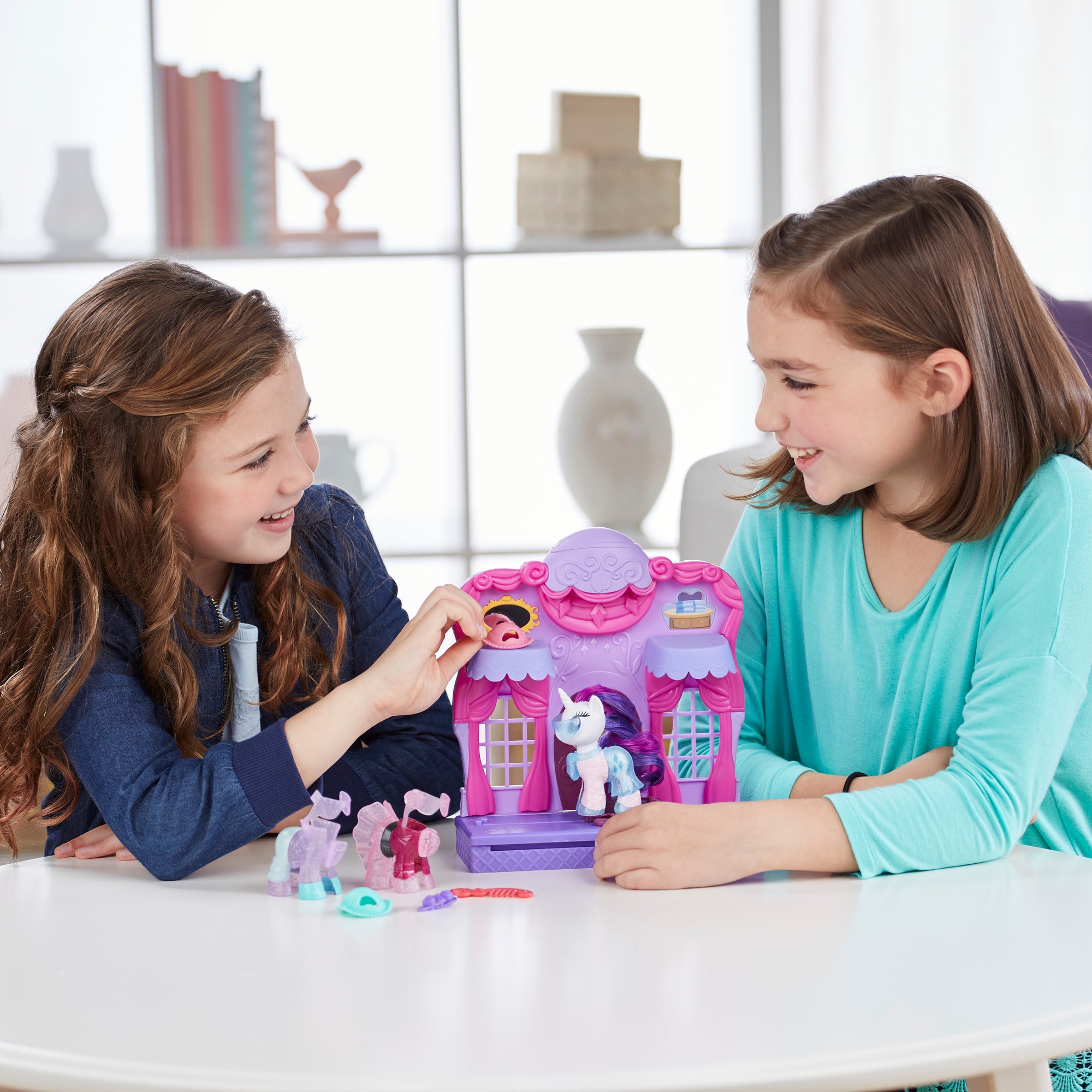 My Little Pony Friendship is Magic Rarity® Fashion Runway? Playset