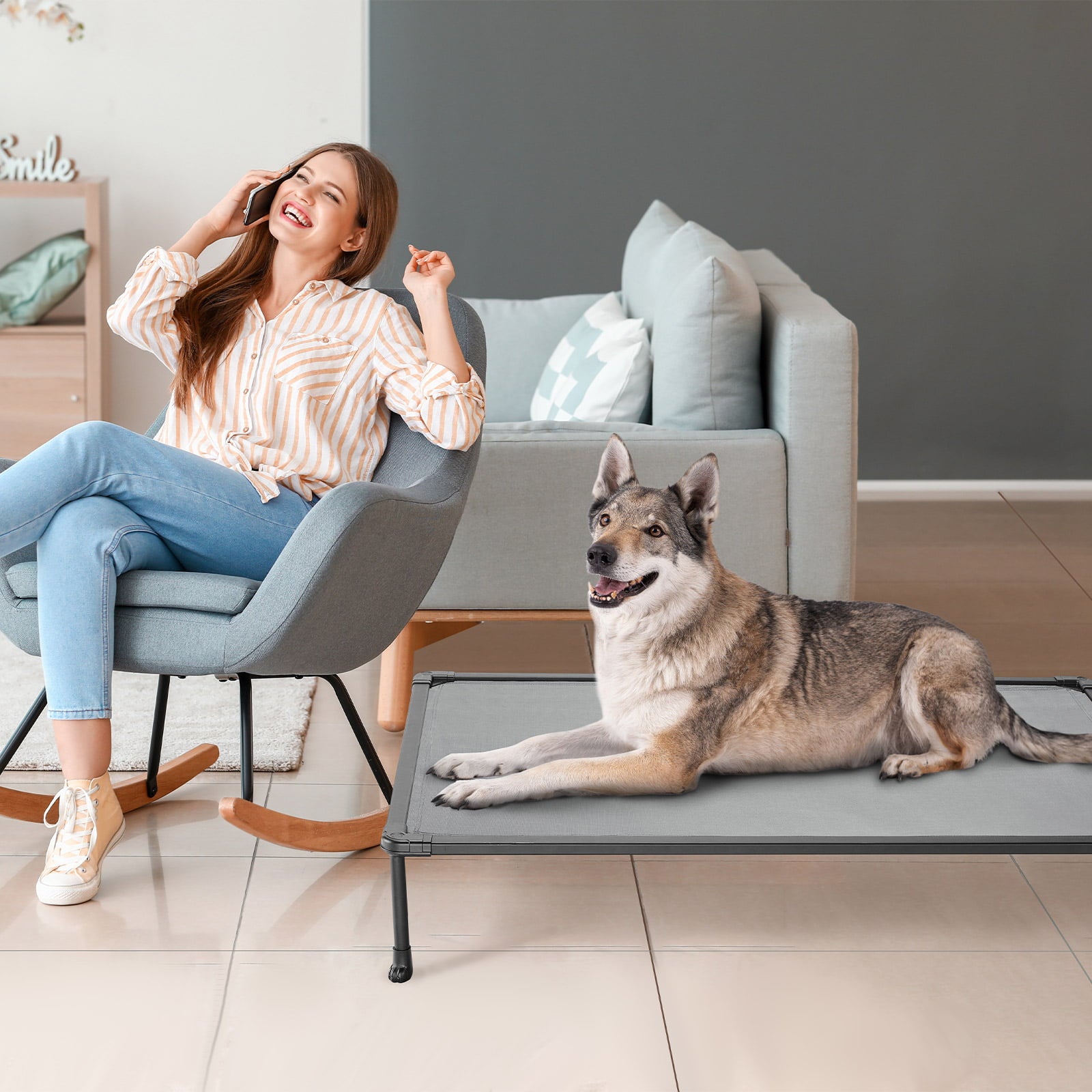 Veehoo Chewproof Dog Bed， Cooling Raised Dog Cots with Black Metal Frame， X Large， Silver Grey