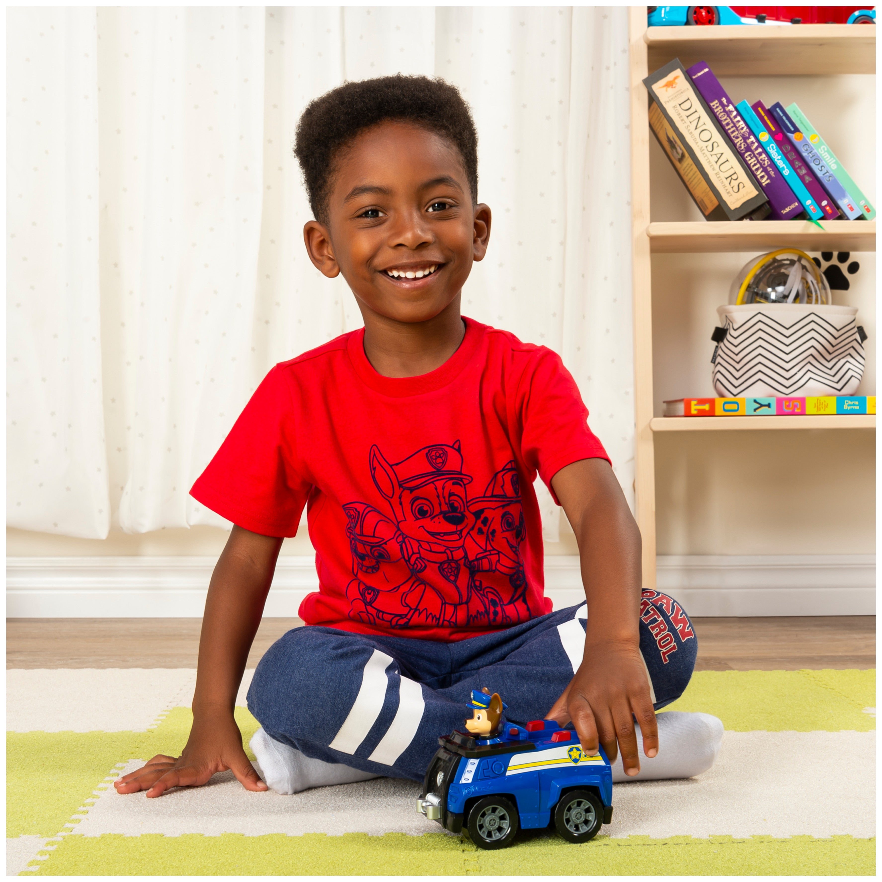 PAW Patrol， Chase’s Patrol Cruiser Vehicle with Collectible Figure