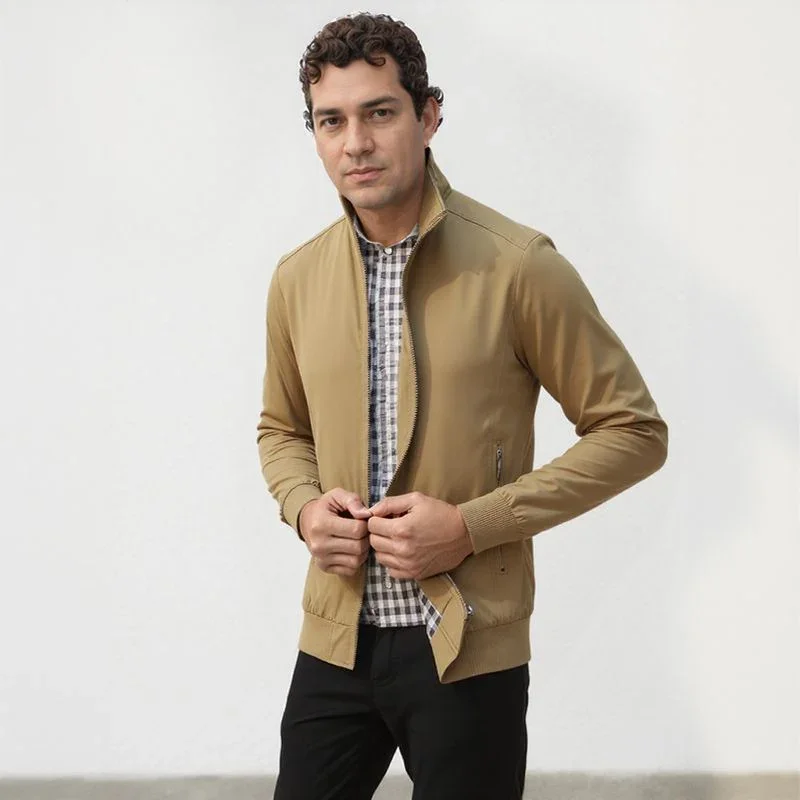 Jaqueta Lancaster™ com Forro Xadrez em Padrão Inglês / Sofisticação Casual para Homens de Bom Gosto!