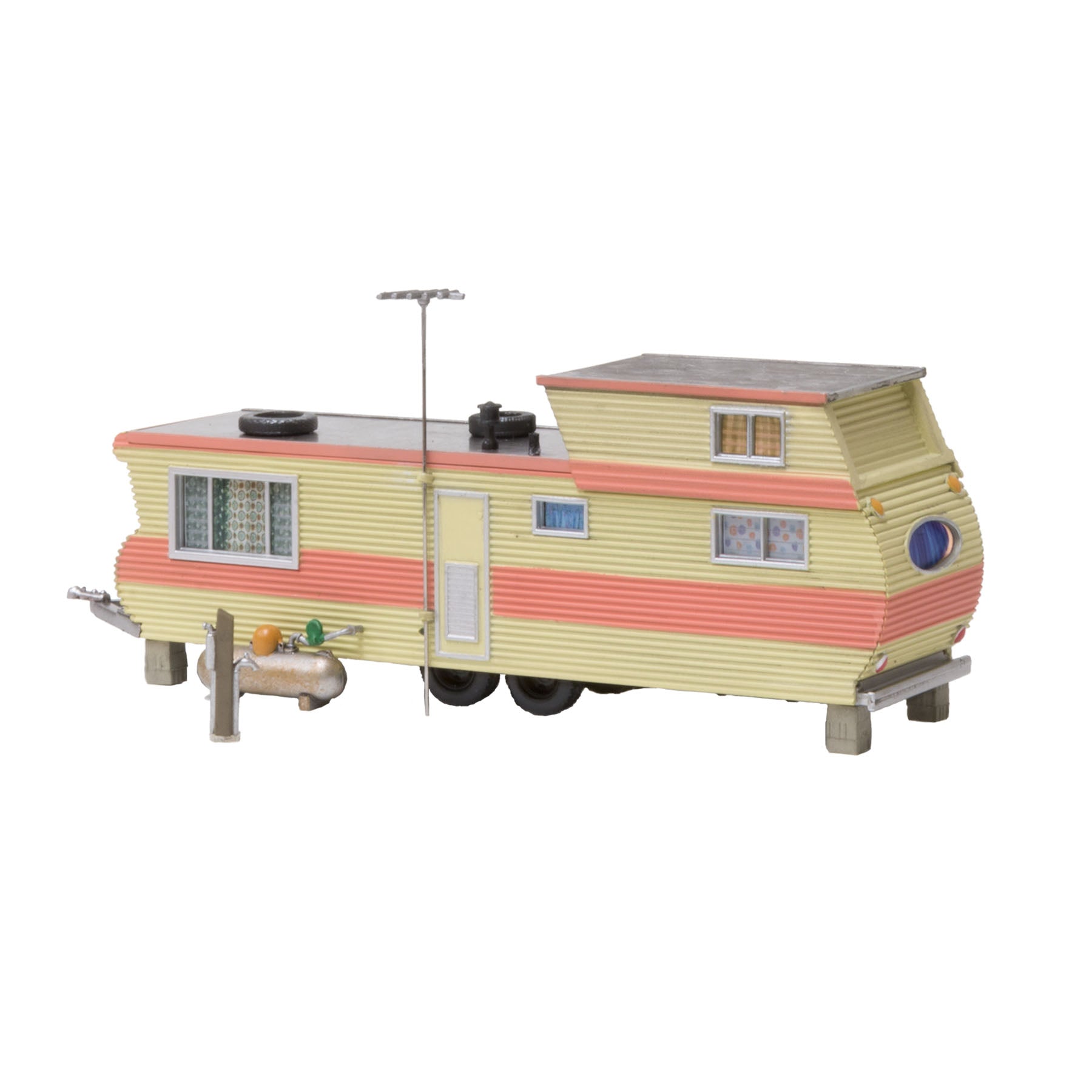 Woodland Scenics N Scale Built-Up Building/Structure Double Decker Trailer