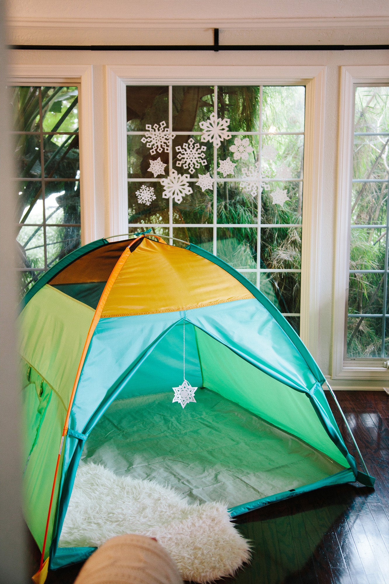 Pacific Play Tents Super Duper II Dome Tent