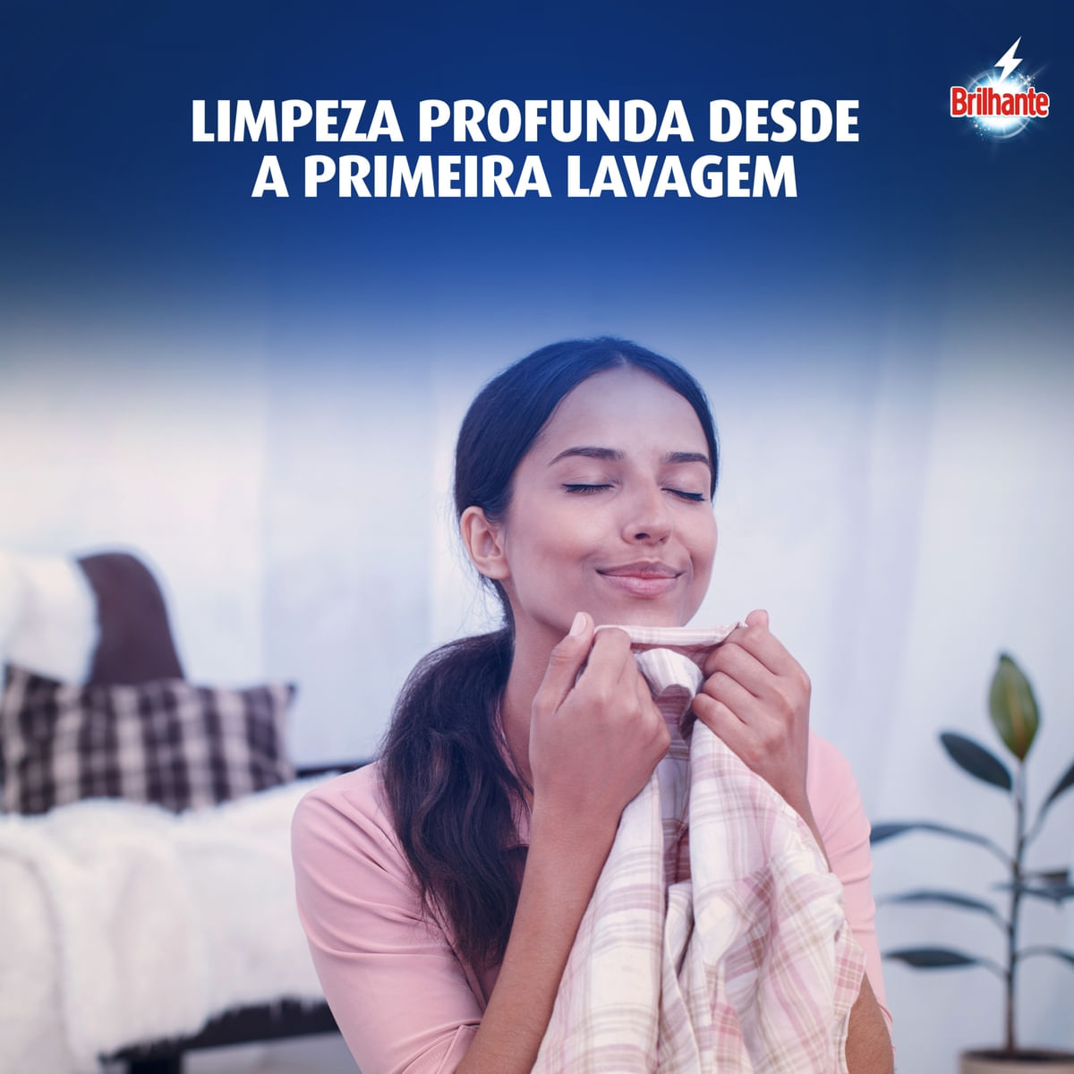 Lava Roupas em Po Brilhante Perfume e Cuidado Extraordinario 1.6kg