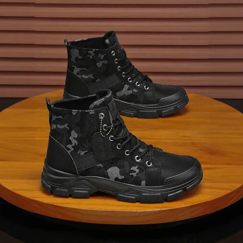 Coturno AmericanPatriot™ com Estampa Militar e Solado Antiderrapante / Para Homens que Valorizam Liberdade, Força e Tradição!