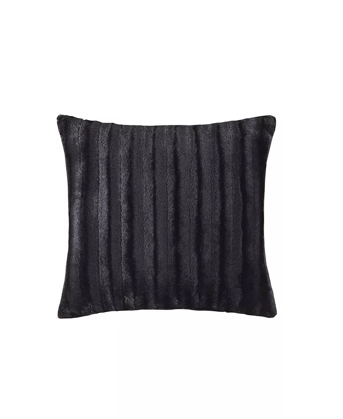 Gracie Mills Duke Faux Fur Square Pillow - Black， 20x20