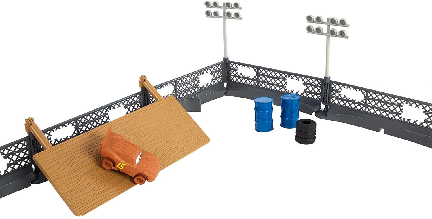 Disney/Pixar Cars 3 Ultimate Florida Speedway Track Set