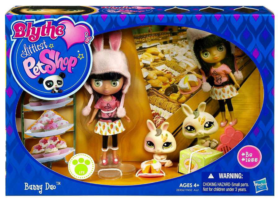 Littlest Pet Shop Blythe Loves Blythe's Sitters Bunny Duo Figure Set B2, 1955
