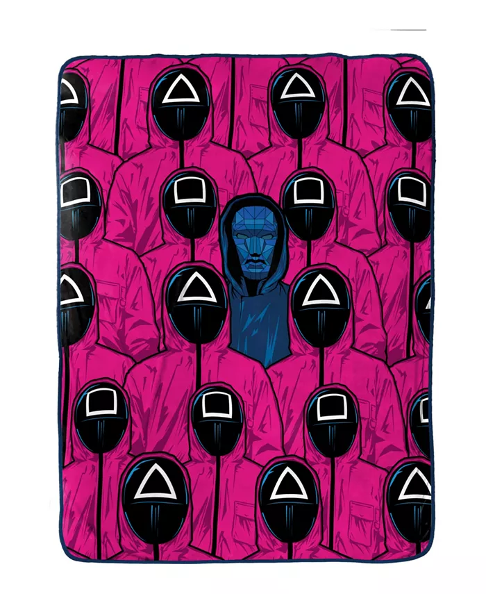 Jay Franco Squid Game Pink Army Silk Touch Throw， 60