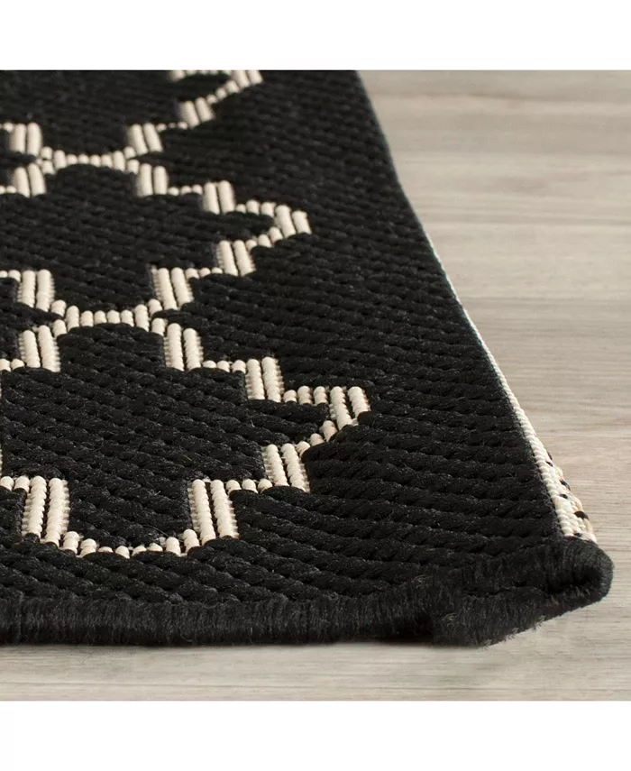 Safavieh Courtyard Black and Beige 4' x 5'7