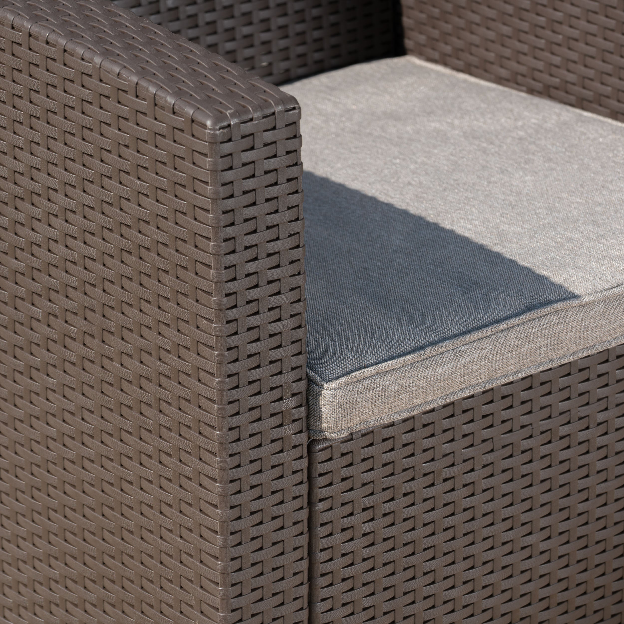 Jacob Outdoor 4 Piece Charcoal Faux Wicker Rattan Style Chat Set