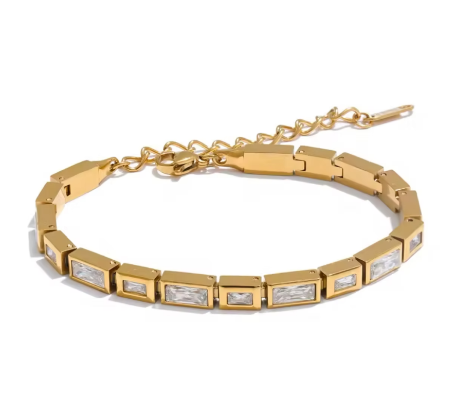 PRE-ORDER Dreamy Diamond Bracelet apx 4/30