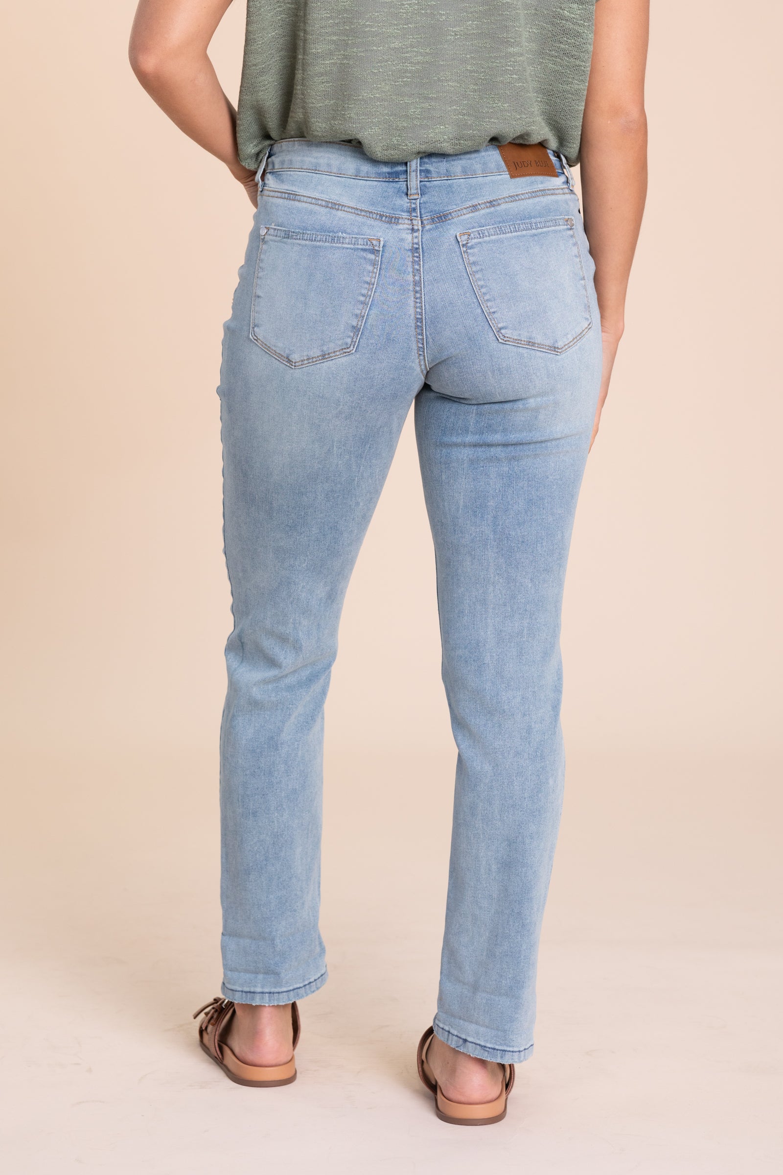 Judy Blue V-Front Cool Denim Boyfriend Jean