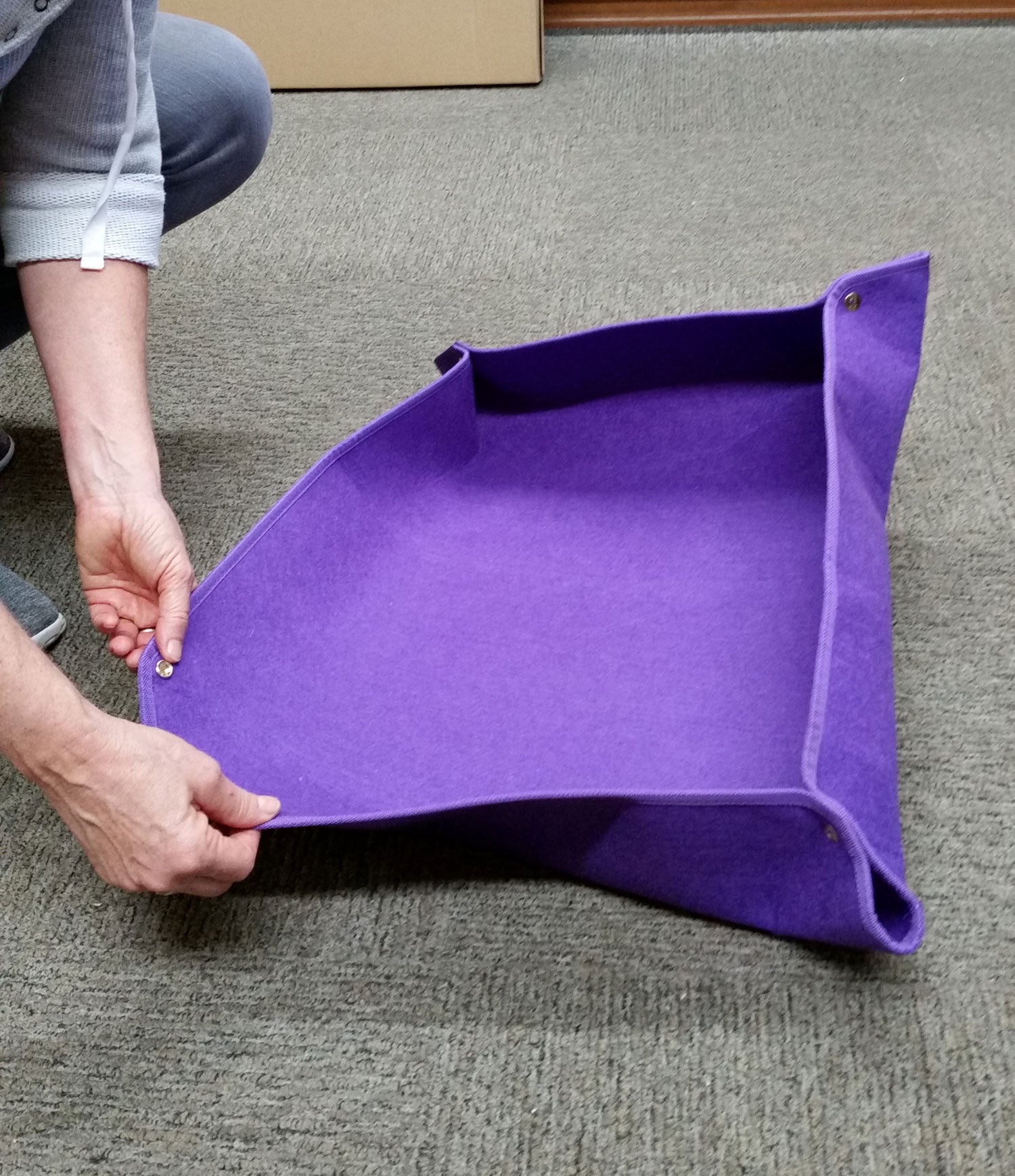 Cat Bed Felt Fabric - Large Green