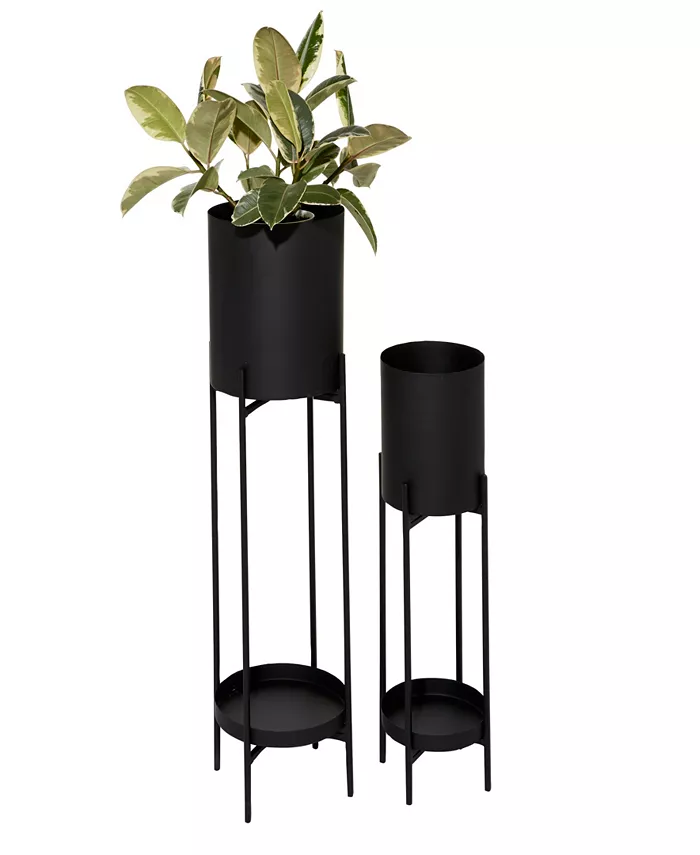 Rosemary Lane Black Metal Indoor Outdoor Planter with Removable Stand Set of 2