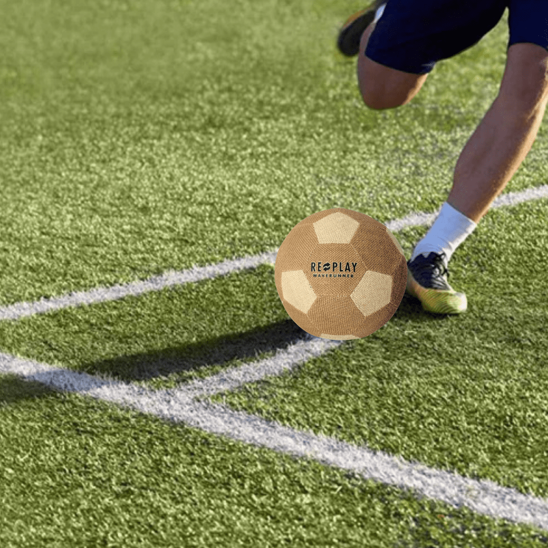 Wave Runner Replay Eco-friendly Kids Soccer Ball 100% Recycled Soccer Balls Size 5 For Sport Play Outdoor ， Made Of 100% Jute