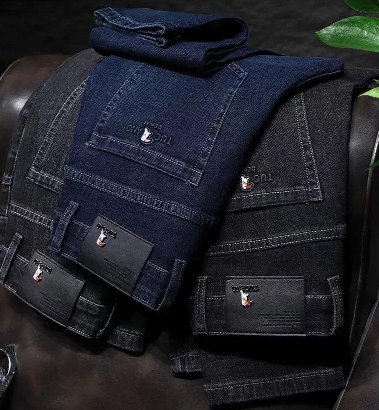 Calça Jeans Masculina TucanoGo™ com Acabamento Premium / O Jeans Oficial do Homem Moderno & Elegante!