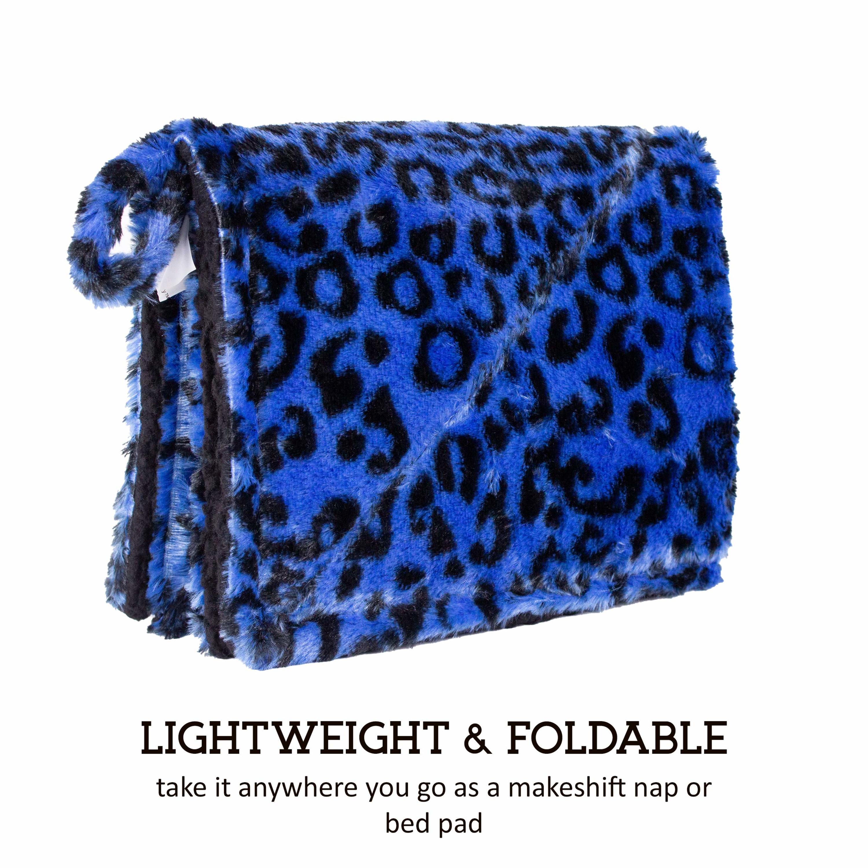 Downtown Pet Supply， Medium， Self Warming Pet Bed， Blue， 22-in