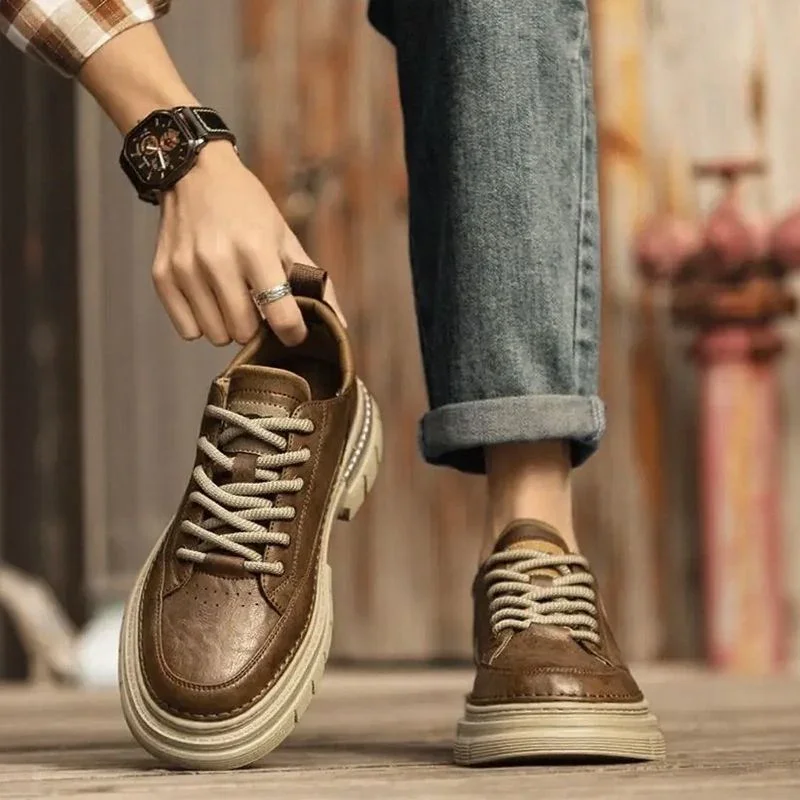 Tênis Heritage™ com Tecnologia Aeroblade e Solado Robusto / O Legado do Couro Premium e Tradição Artesanal!