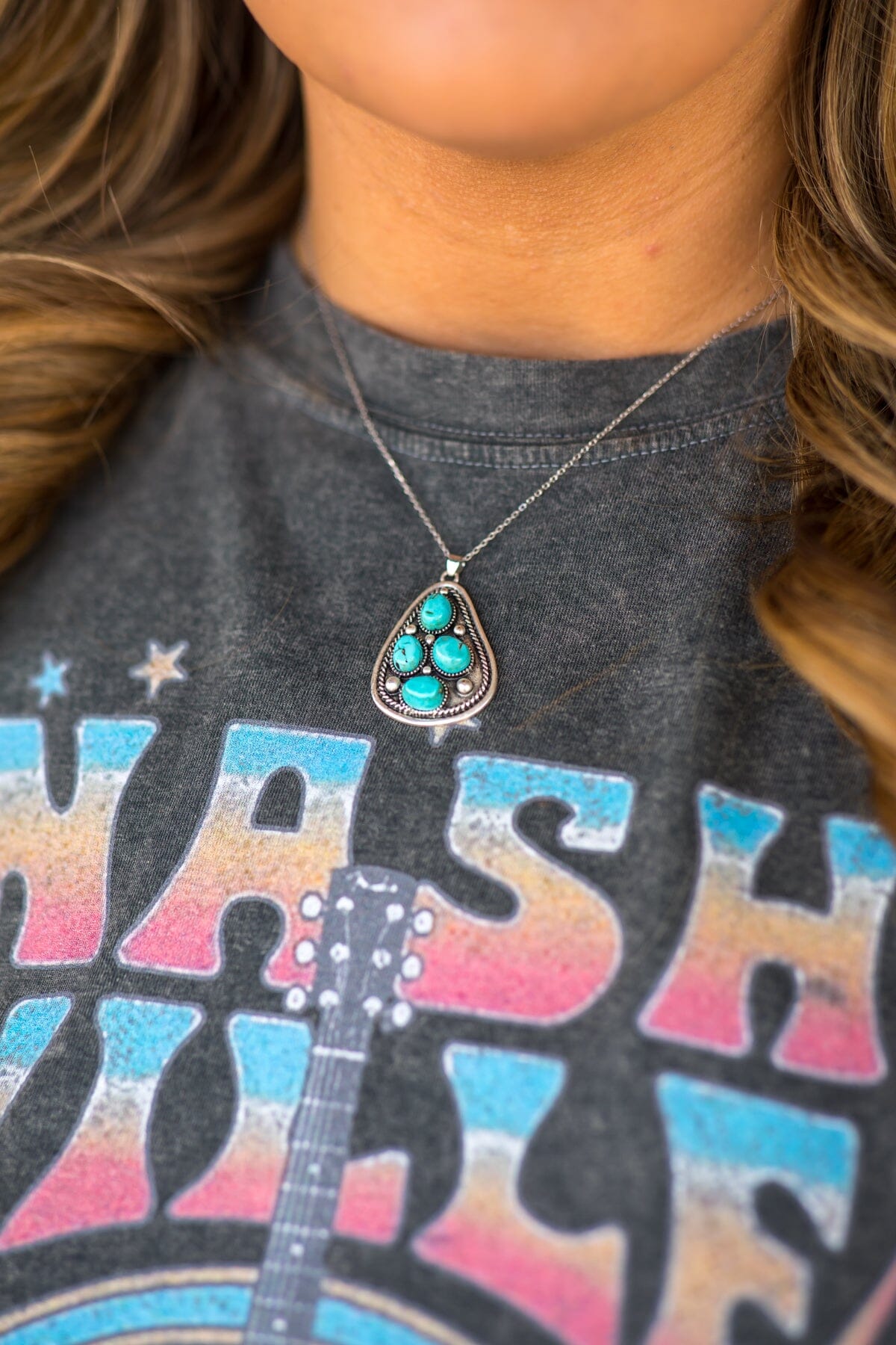 Silver Chain Necklace With Pendant