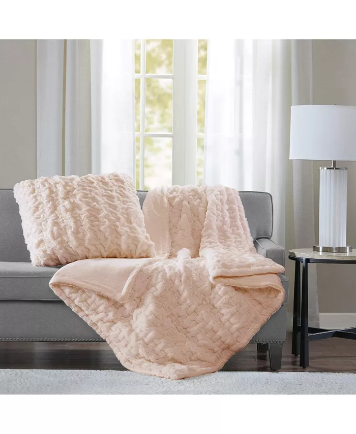 Gracie Mills Ruched Fur Throw， Blush - Full Queen