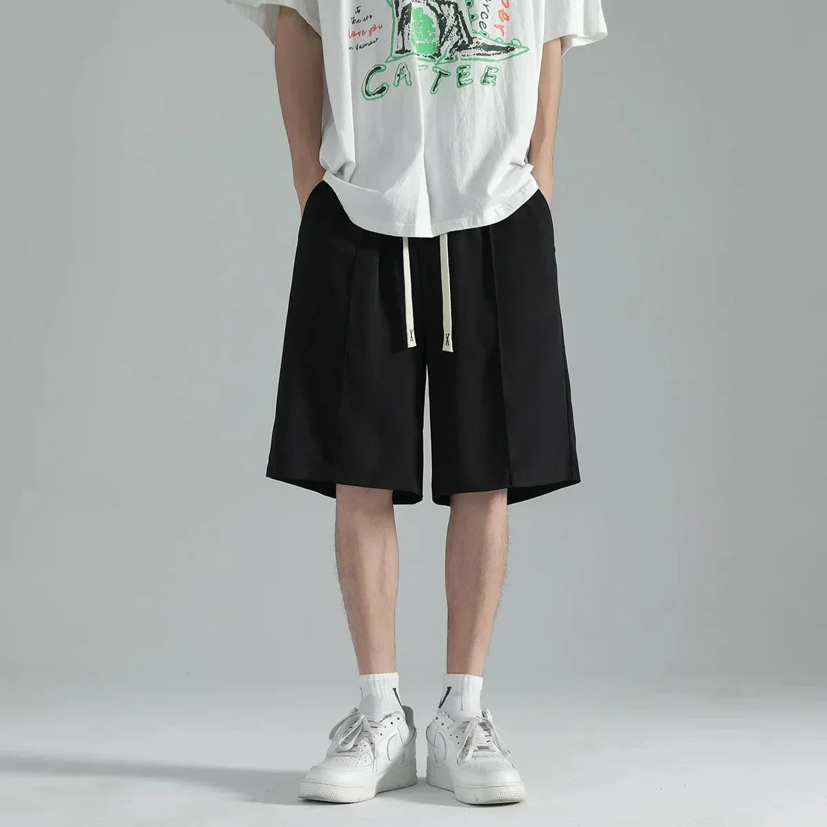 (Compre 2, Leve 3) Shorts Vincenzo™ Deluxe / Toque Italiano em Seda Gelo para o Conforto Exclusivo!