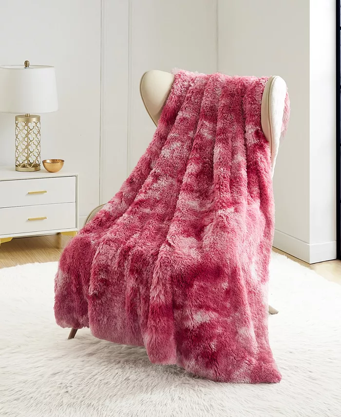 Juicy Couture Shaggy Faux Fur Plush Throw， 50