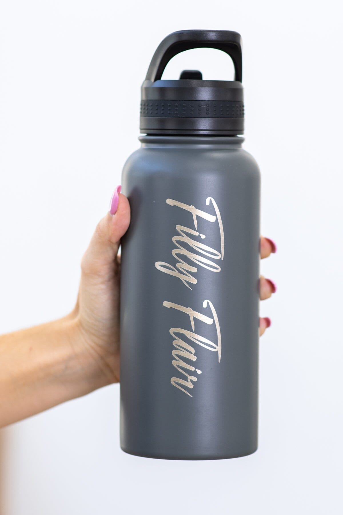 Graphite Filly Flair 32oz Water Bottle