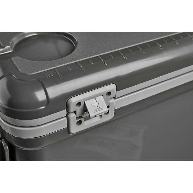 Magellan Outdoors 19 qt Aerator Dry Box