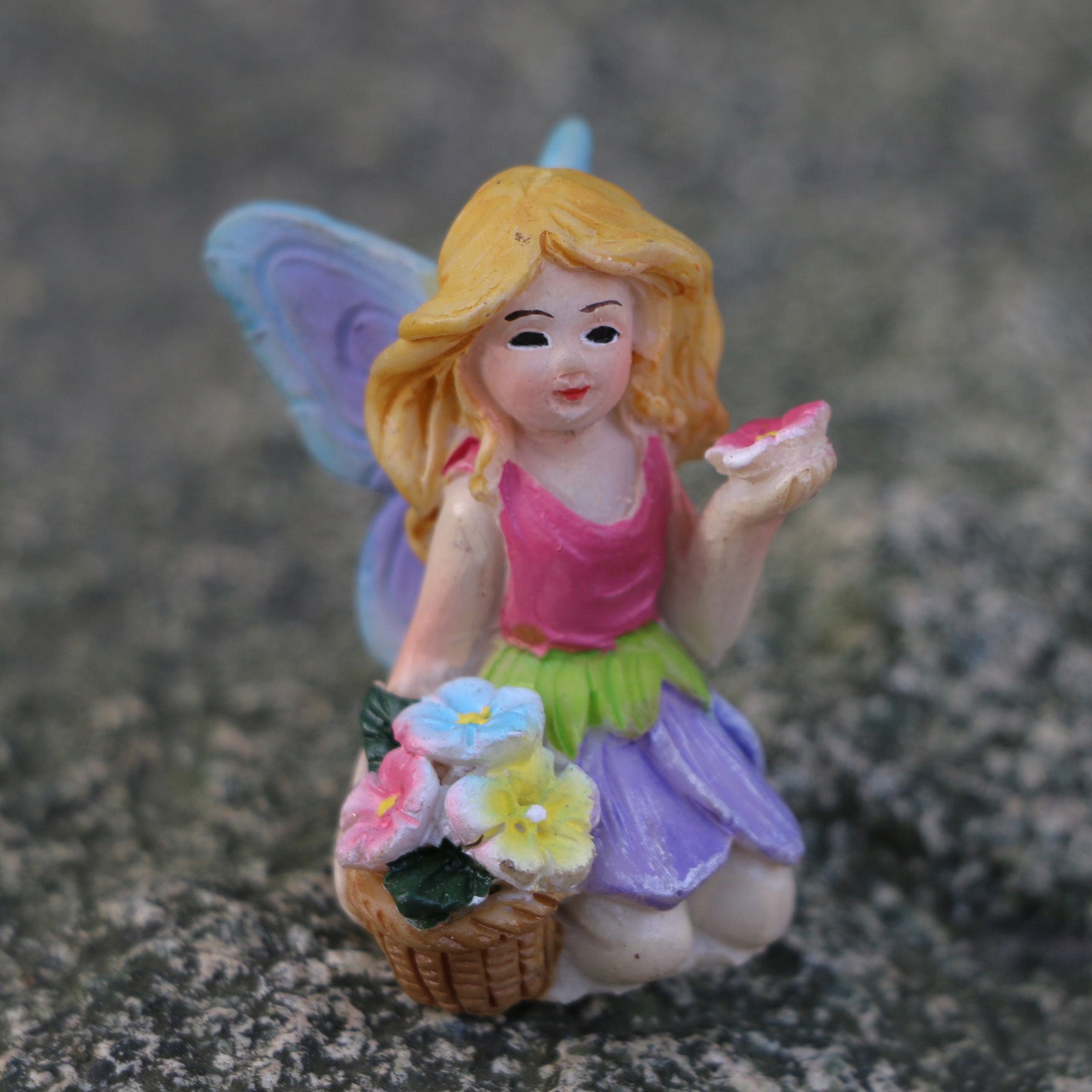 Unicorn Figurines Fairy Garden Accessories Miniature Unicorn Gift Set Outdoor Garden Decoration Fairy Figurines Castle Fountain Girl Birthday Gifts (Set of 23)