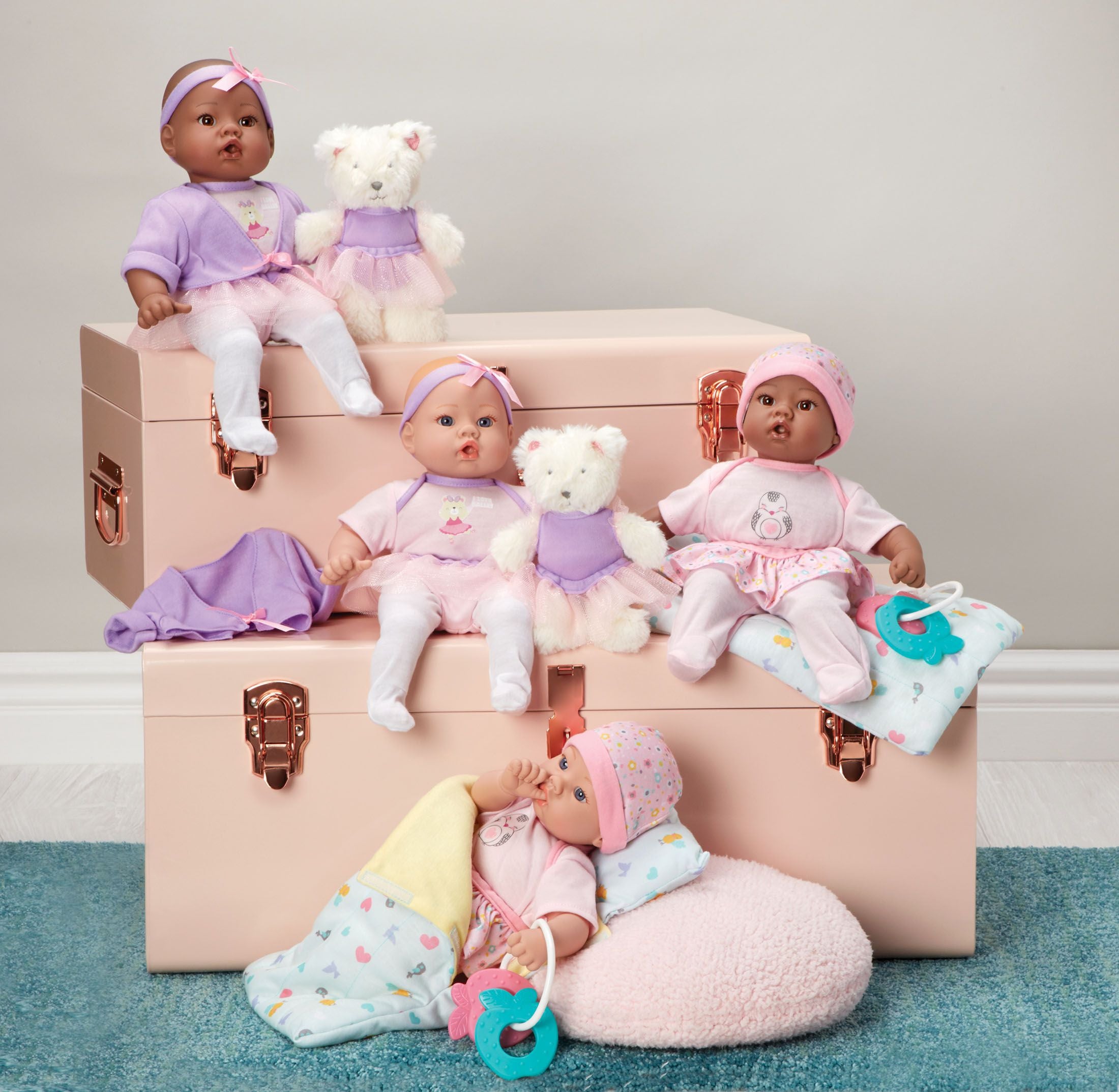 Madame Alexander Li'L Cuddles Sleeping Doll Playset