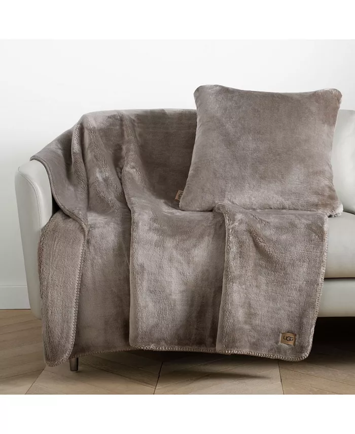 UGGandreg Whitecap Plush Flannel Throw， 50