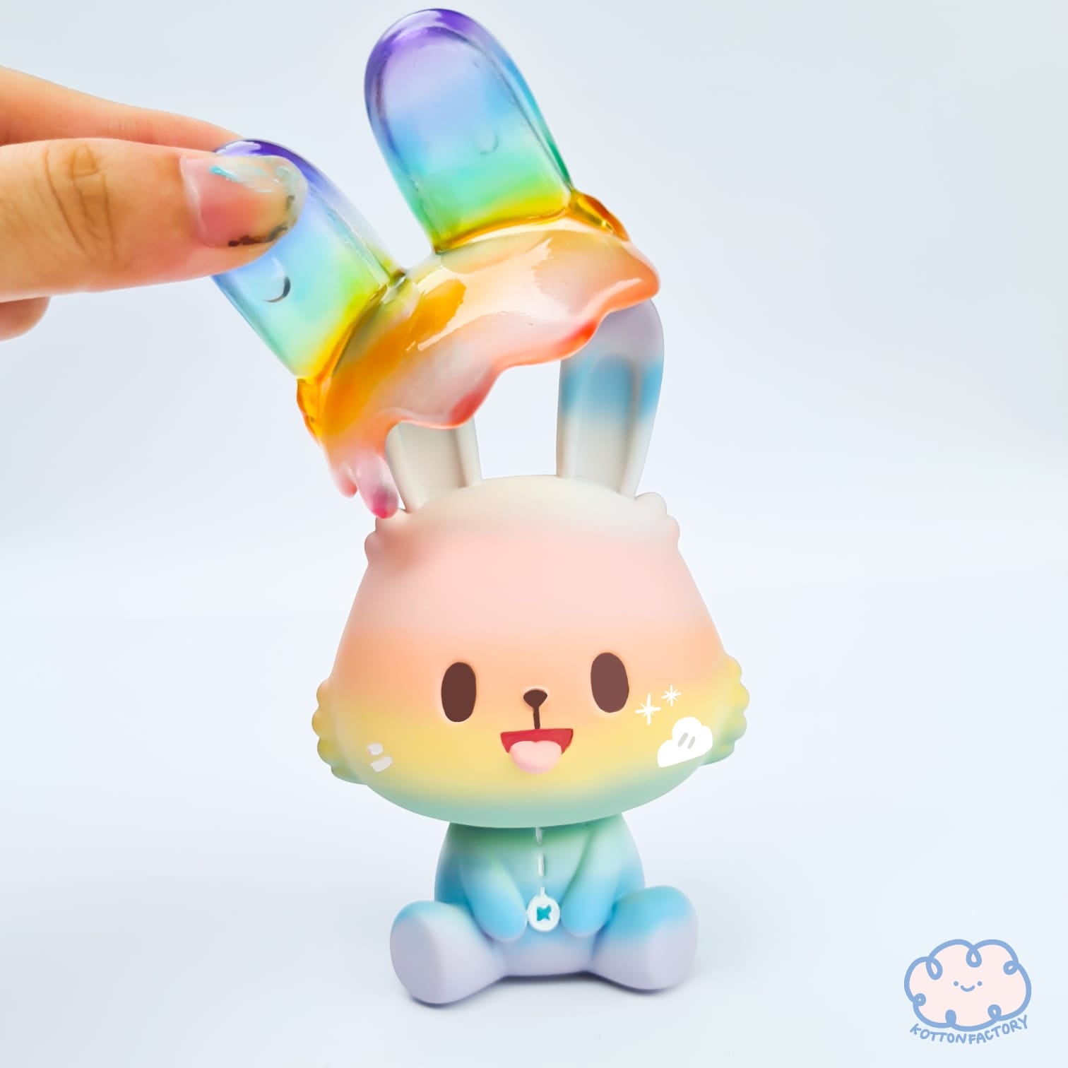 Rainbow Robin by Kotton Factory