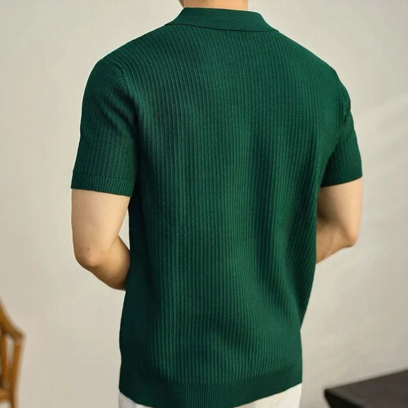 Polo Montclair™ com Zíper Minimalista e Efeito Texturizado / A Elegância Silenciosa do Estilo Old Money!