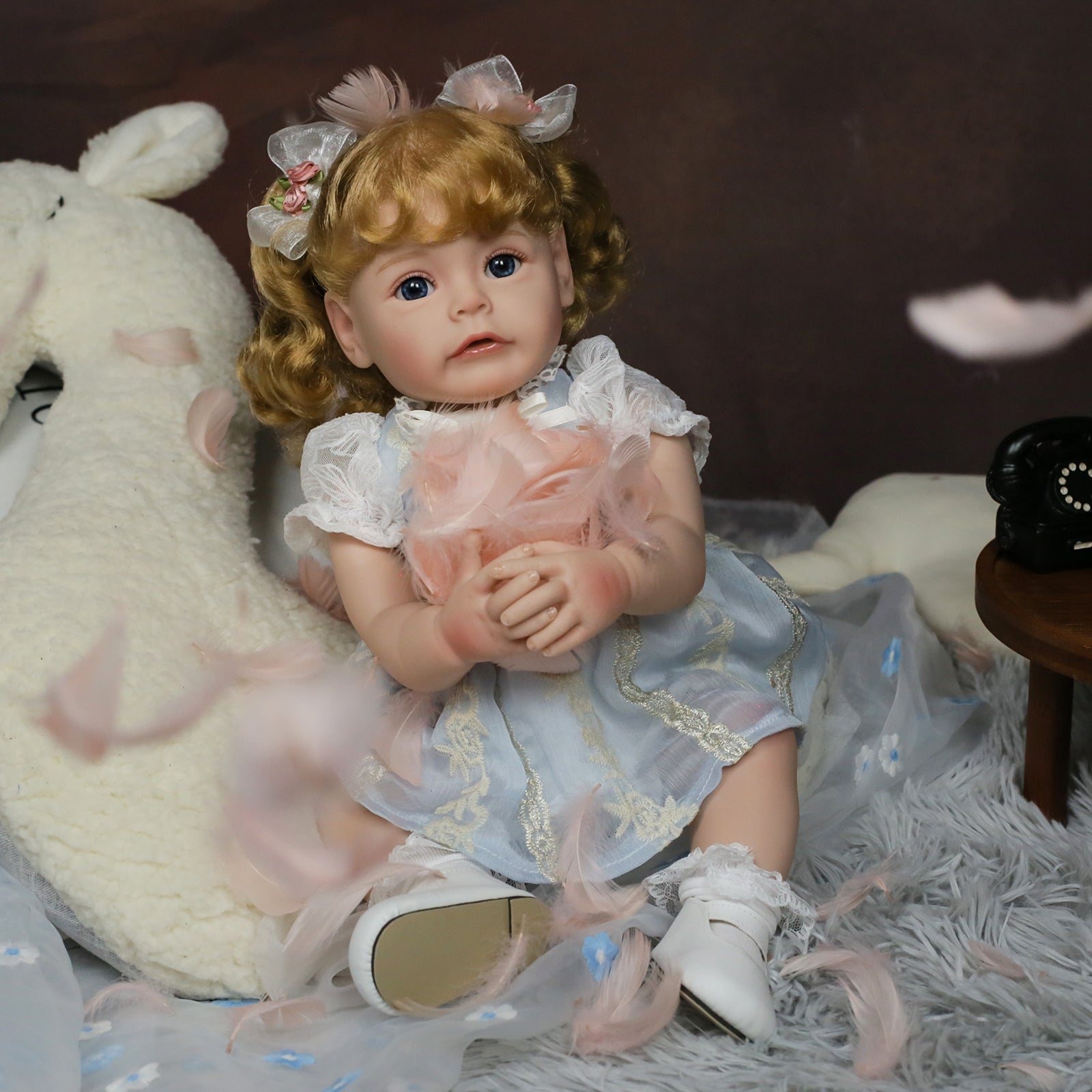 Lifelike Reborn Baby Dolls Girl, 18 Inch Realistic Baby Doll Silicone Full Body with Blond Hair, Baby Toddler with Doll Accessories for Kids Age 3+