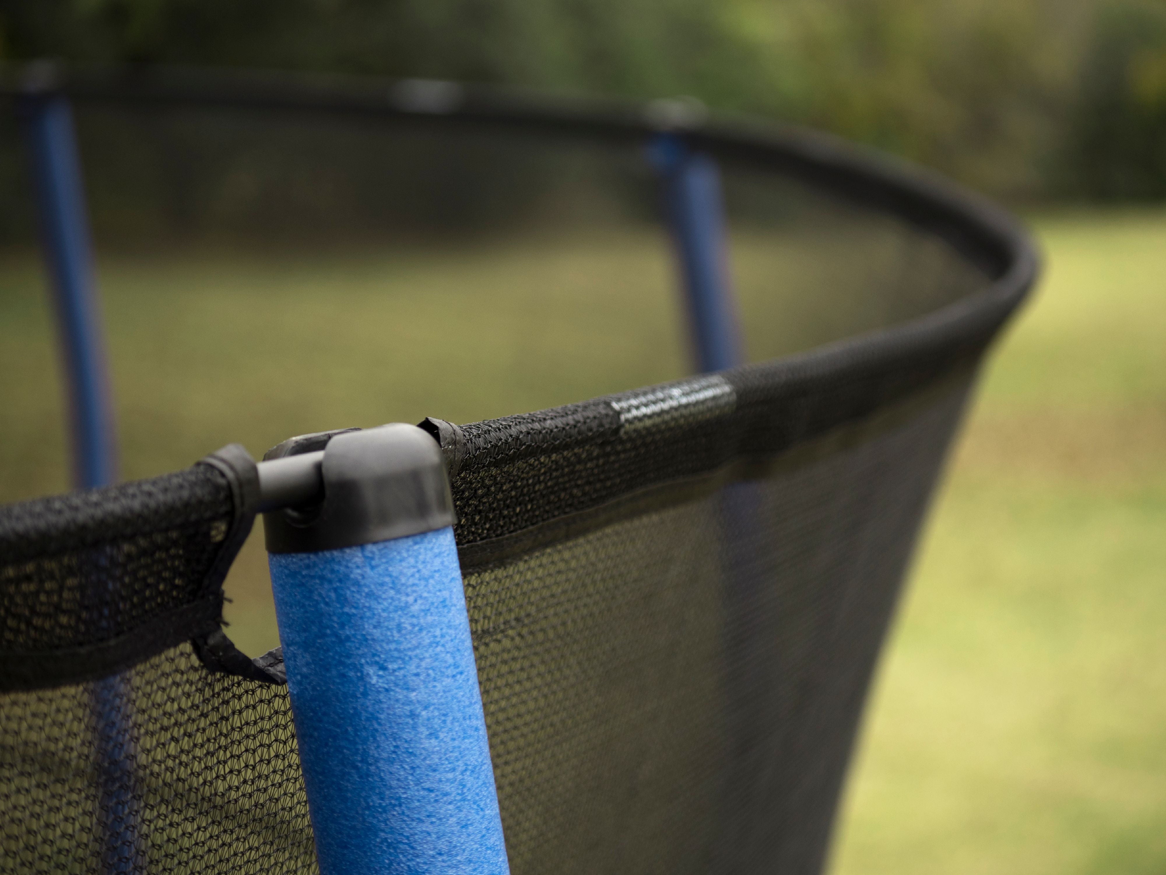 JumpKing Oval 8' x 11.5' Trampoline， with Enclosure， Blue/Green