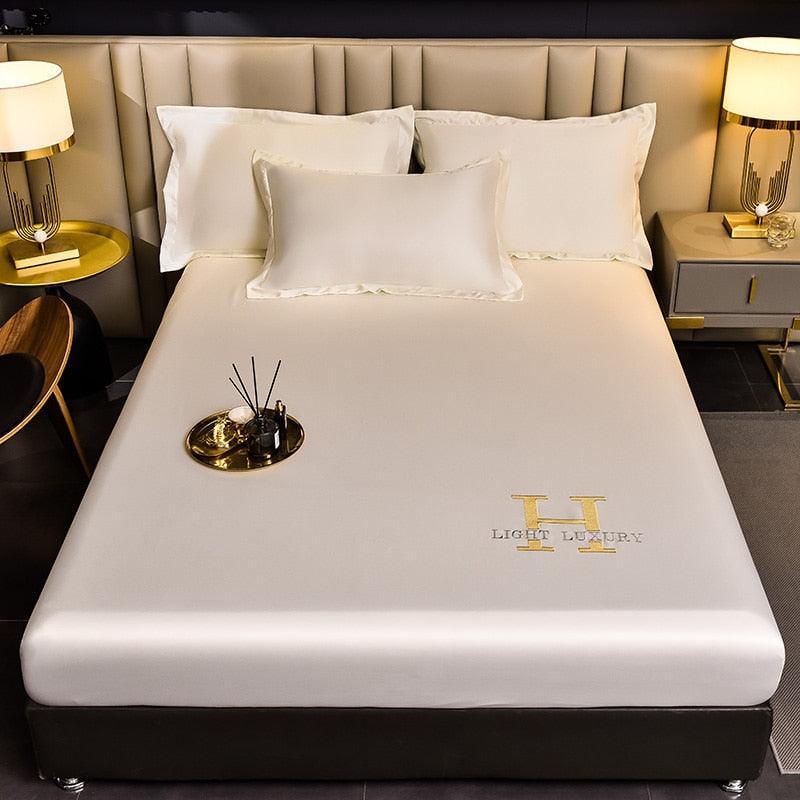 Jogo de Lençol + Fronhas em Cetim - Light Luxury