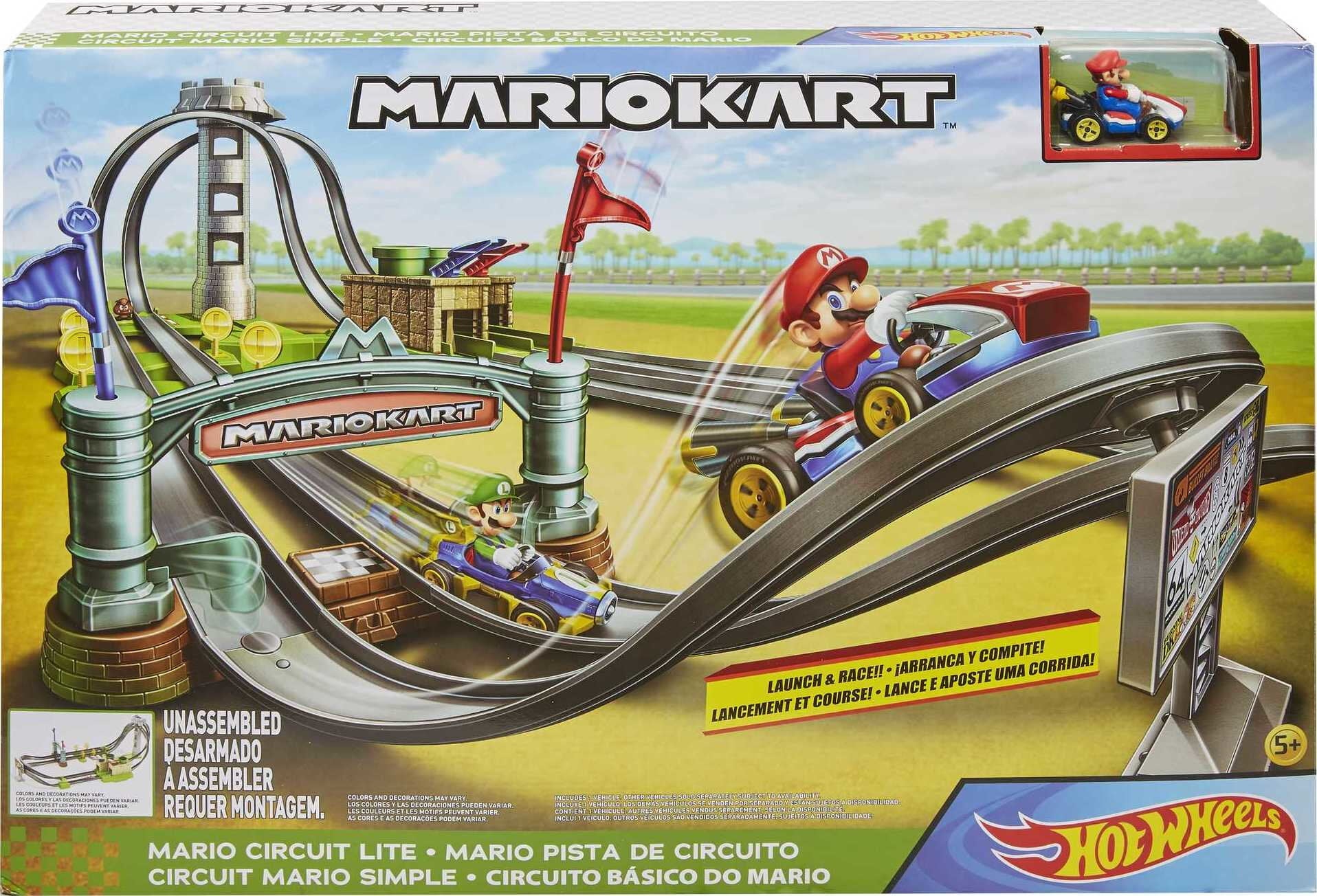 Hot Wheels Mario Kart Circuit Lite Track Set with 1:64 Scale Toy Die-Cast Kart Vehicle and Launcher