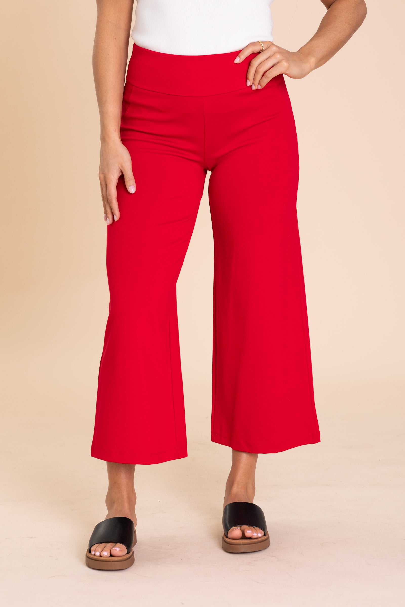 The Magic Cropped Wide Leg Pant