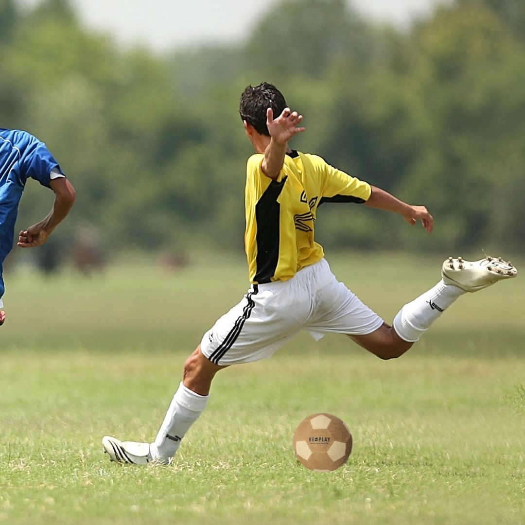 Wave Runner Replay Eco-friendly Kids Soccer Ball 100% Recycled Soccer Balls Size 5 For Sport Play Outdoor ， Made Of 100% Jute