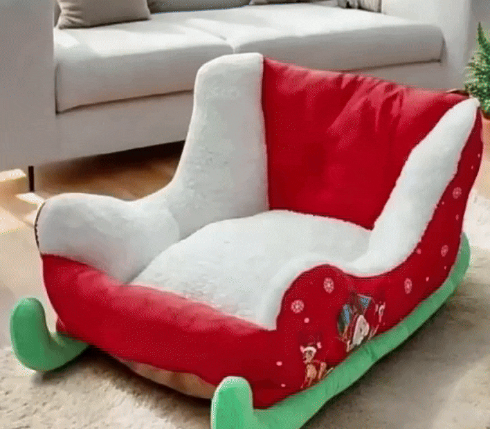 Luxury Christmas Pet Sofa | Plush Holiday Dog & Cat Bed | Festive Comfort