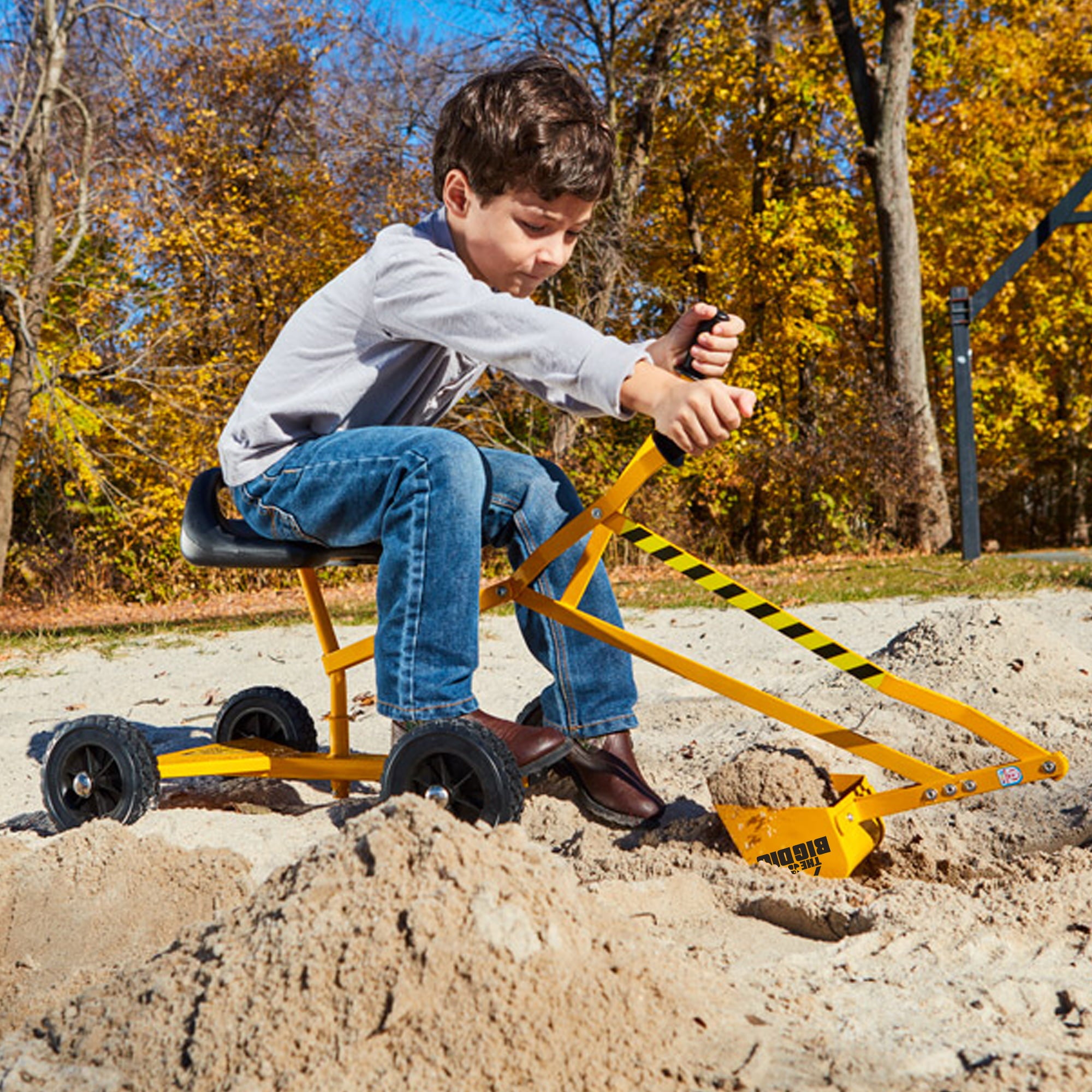 The Big Dig and Roll Ride-On Working Excavator with Wheels and 360° Rotation， Great for Sand， Dirt and Snow， Steel Outdoor Play Toy