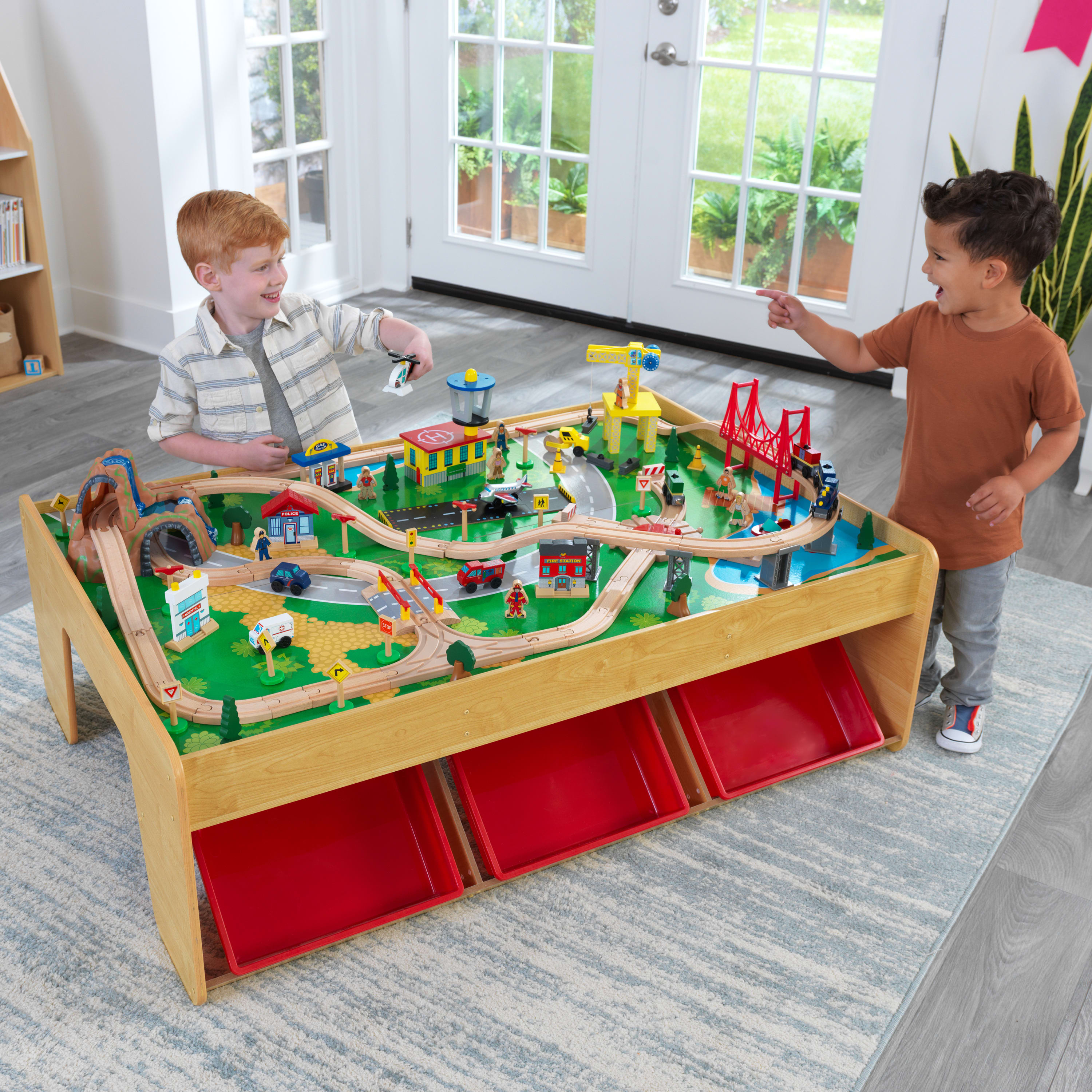 KidKraft Waterfall Mountain Wooden Train Set and Table with 120 Pieces， 3 Storage Bins