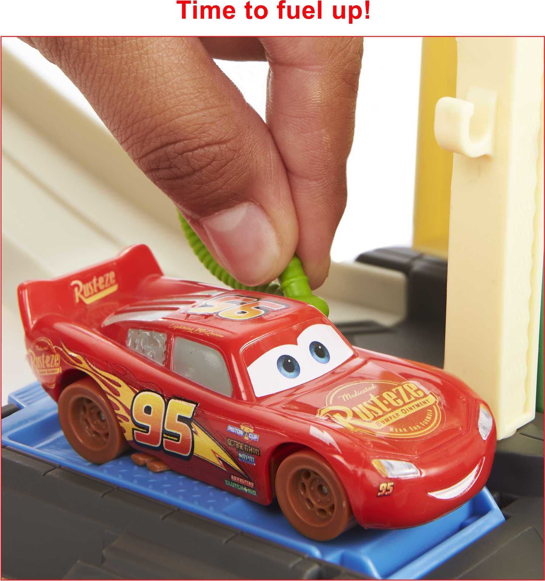 Disney and Pixar Cars Race and Go Playset with Lightning McQueen Toy Car and 2-in-1 Storage Tub