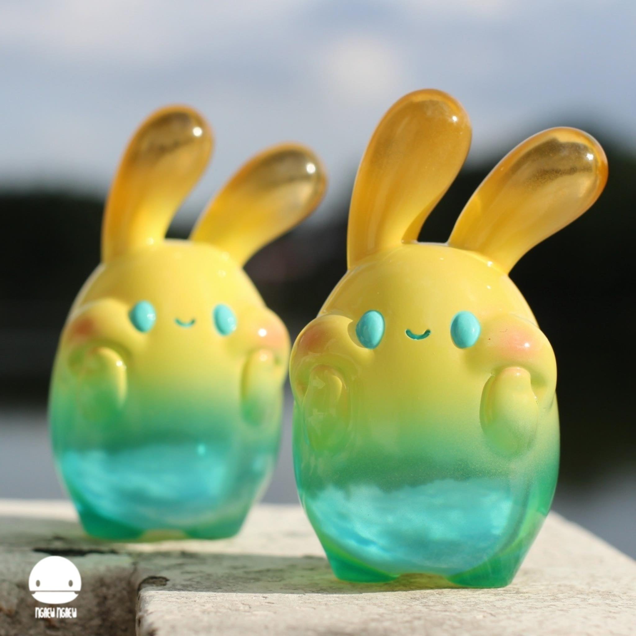 Ngaew Ngaew chubby blue Hawaii by Ngaew Ngaew