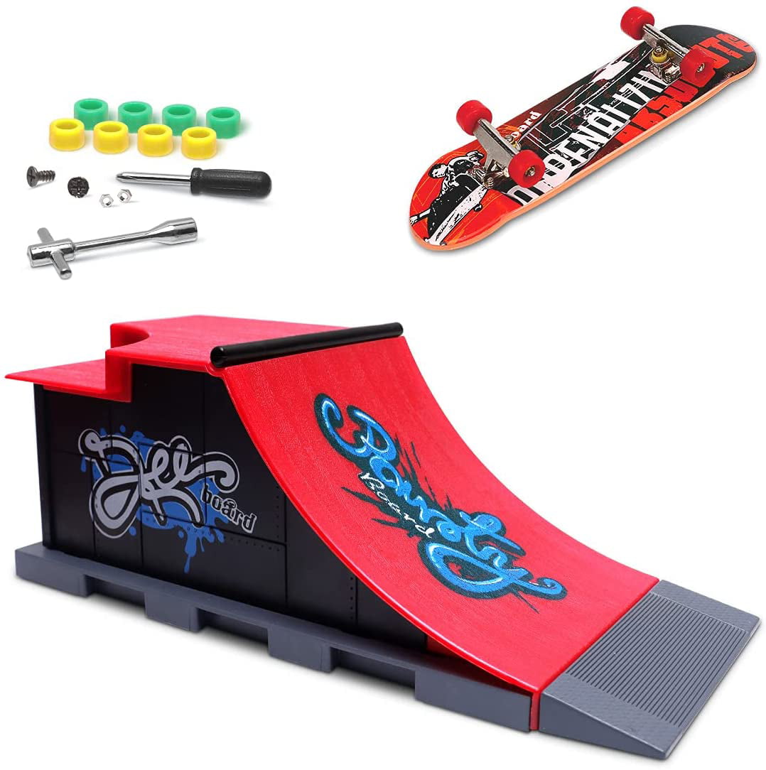 Mini Finger Toy Skateboard Park Ramp Kit， Fingerboard Half Pipe Ultimate Parks Training Props Accessories for Kids Adult (Style C)