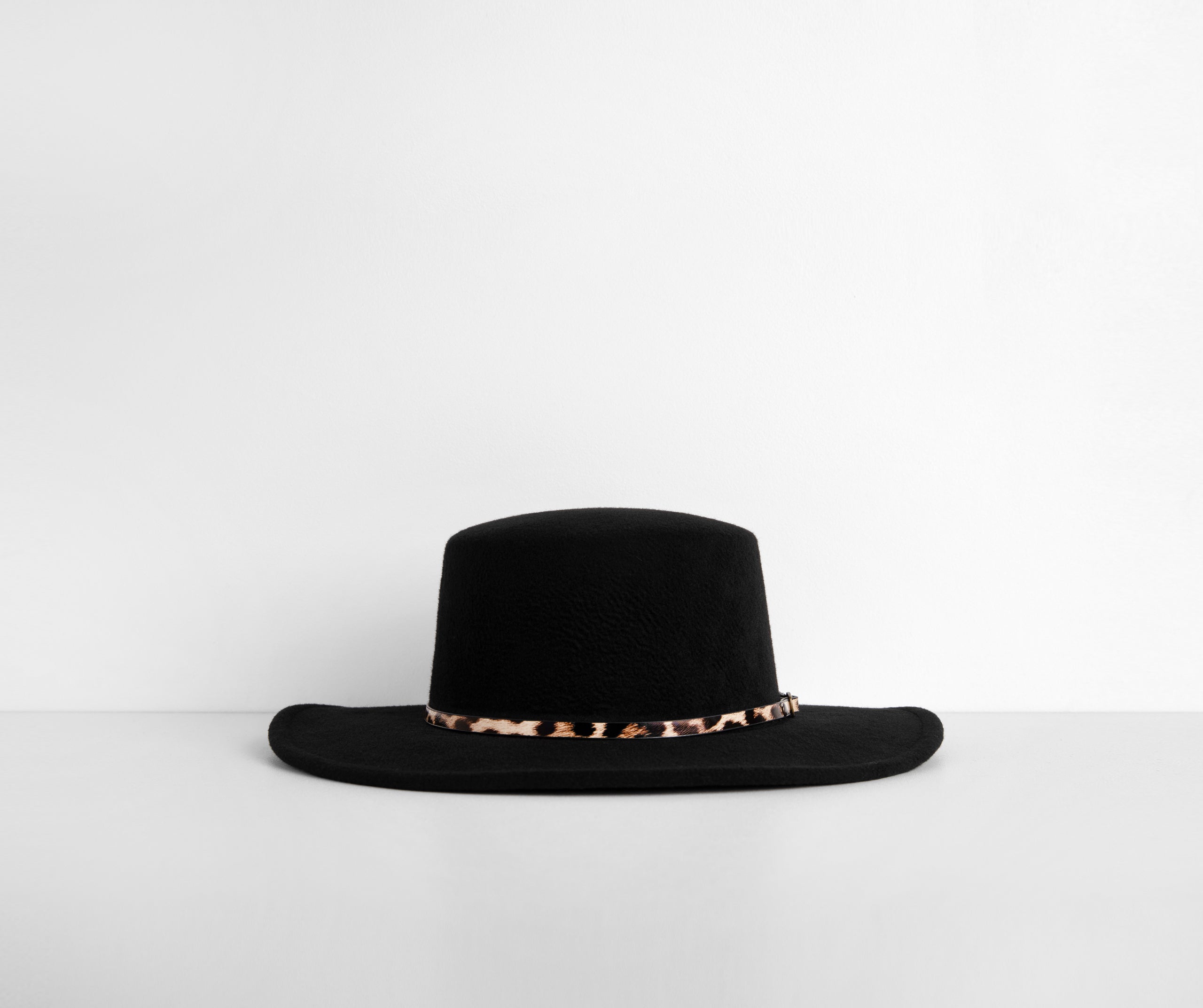 Faux Wool Belted Boater Hat