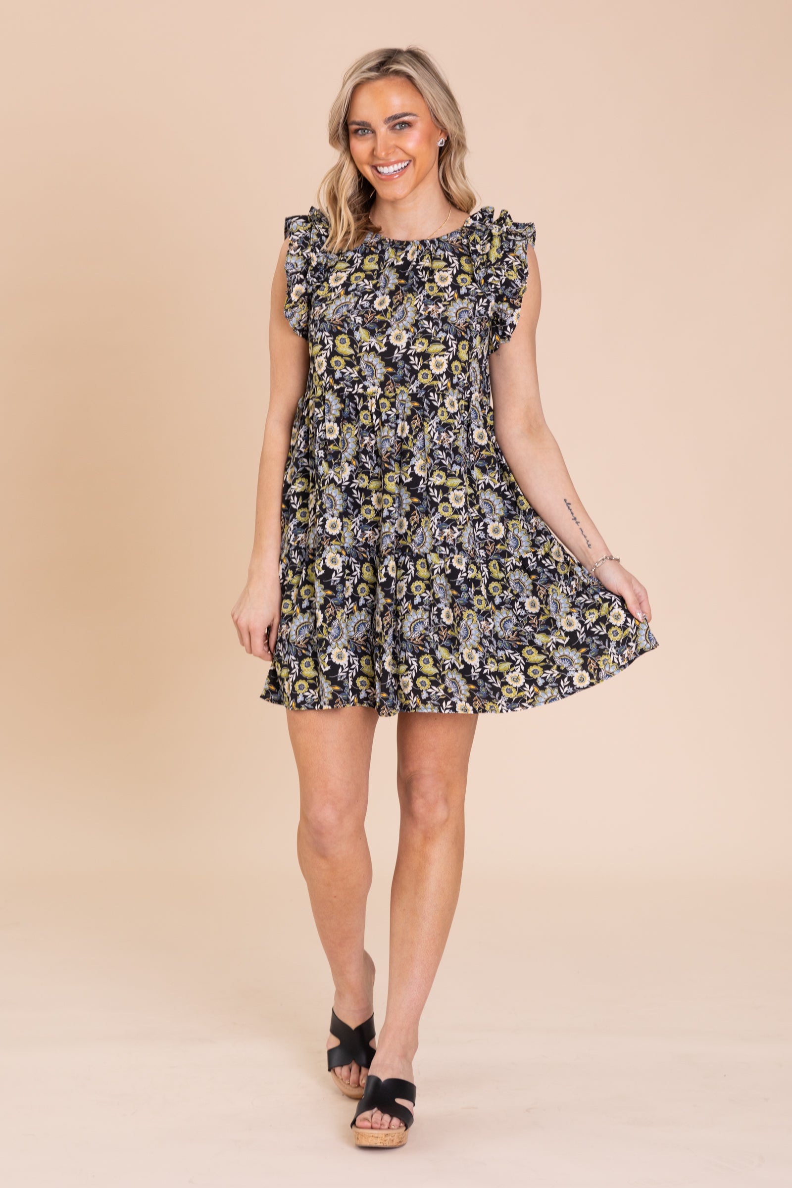 Black Flower Pattern Ruffle Sleeve Dress